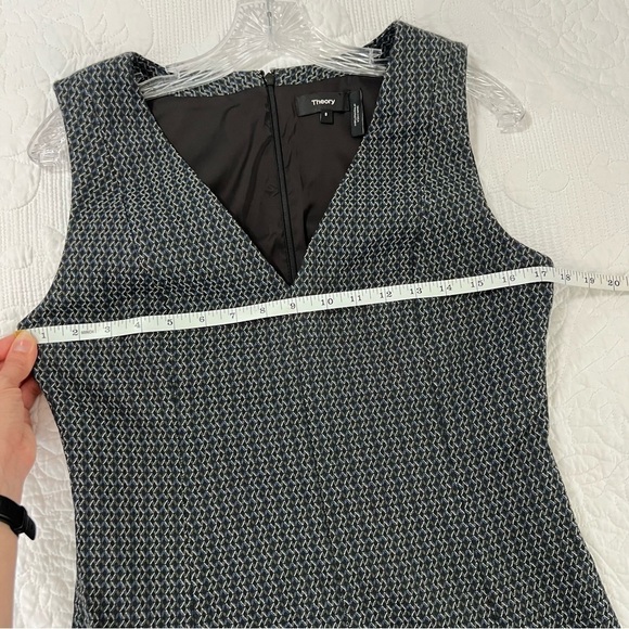 Theory Dress Women Size 8 Easy V Shift Jacquard Sleeveless Career Blue Black B24 - Picture 8 of 9